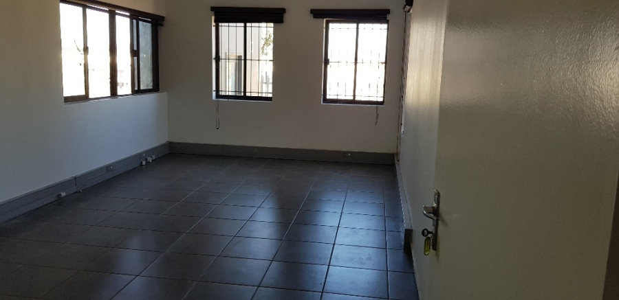 To Let commercial Property for Rent in Fisantekraal Western Cape